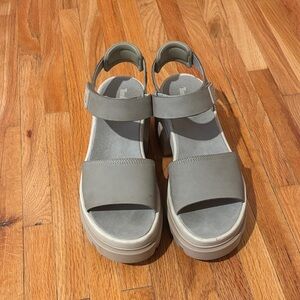 Timberland Women's Gray Sandals